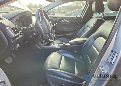 2017 Infiniti Qx30 Base z USA, uszkodzony, nr VIN SJKCH5CR4HA023457